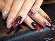 Piros fekete átmenetes