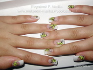 Zselés akril díszítéssel