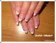 Best Nails - mandula