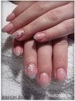Katánk körme szolid még is mutatós