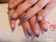 Kati zselé kövekkel