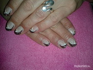  saját köröm erősítése zselével