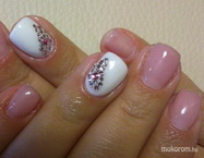 Saját köröm erősítés zselével