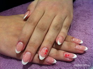 Best Nails - szivecske