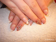 piros fehér mandula