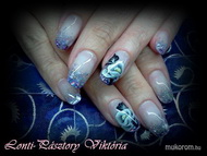 kriszti átreszelve díszitve