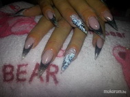 Best Nails - épített zselé akrilal