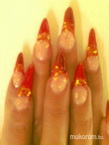 Best Nails - piros hegyes