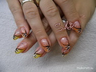 fényre változó színű zselé fent a napos