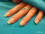 Best Nails - zselés 