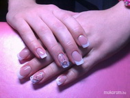 Épített Műköröm