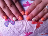 saját rövid köröm