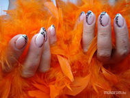 Akril díszítéssel