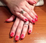 Best Nails - Épített zselé piros pirossal