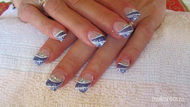 Blue wave nail