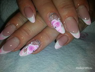 zselés műköröm mandula