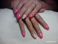 Best Nails - strasszos