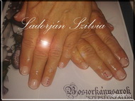 Saját köröm megerősítése