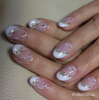 Saját köröm erősítés zselével