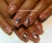 Best Nails - zselés festés 