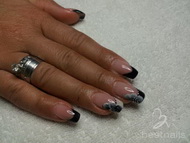 Fekete kocka akril virággal