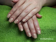 Épített zselé és gél lakk