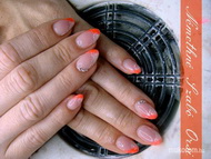 Best Nails - Kriszta zselés mandulái