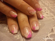 rózsaszín és fehér