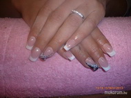 Best Nails - Francia fekete akrillal