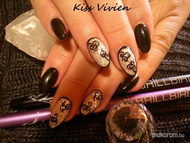 elkívánta a vendég a körmeimet