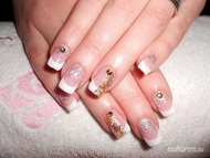 Fehér francia műköröm