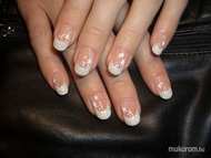 Best Nails - havas hatás csillagokkal