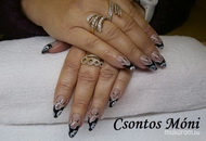 Fekete egy kis fehérrel bolondítva