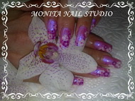 rózsaszín virágos