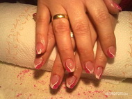 rózsaszín felesben