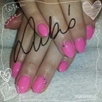 feltűnően diszkrét