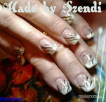 Whithe Nails