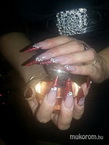 Best Nails - ünnepi