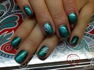 természetes körömerősítés zselével