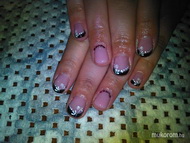 saját köröm megerősítése