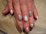 Rózsaszín és ezüst