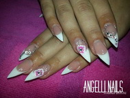 Francia akril virággal