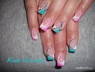 türkiz és rózsaszín