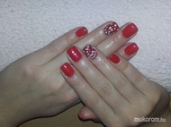 piros köves Katának