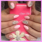 Babarózsaszín Swarovskival 