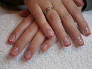 Best Nails - Dia piros véggel