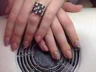 köves és csillámos nude