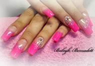 extrém hosszú pink