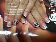 Best Nails - francia köröm kis virággal