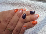Best Nails - pöttyös